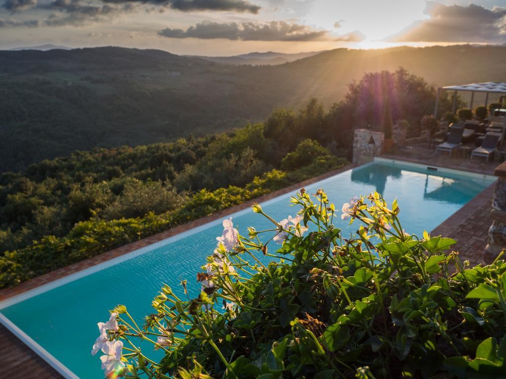 Poggio Alla Rocca ロッカストラーダ エクステリア 写真
