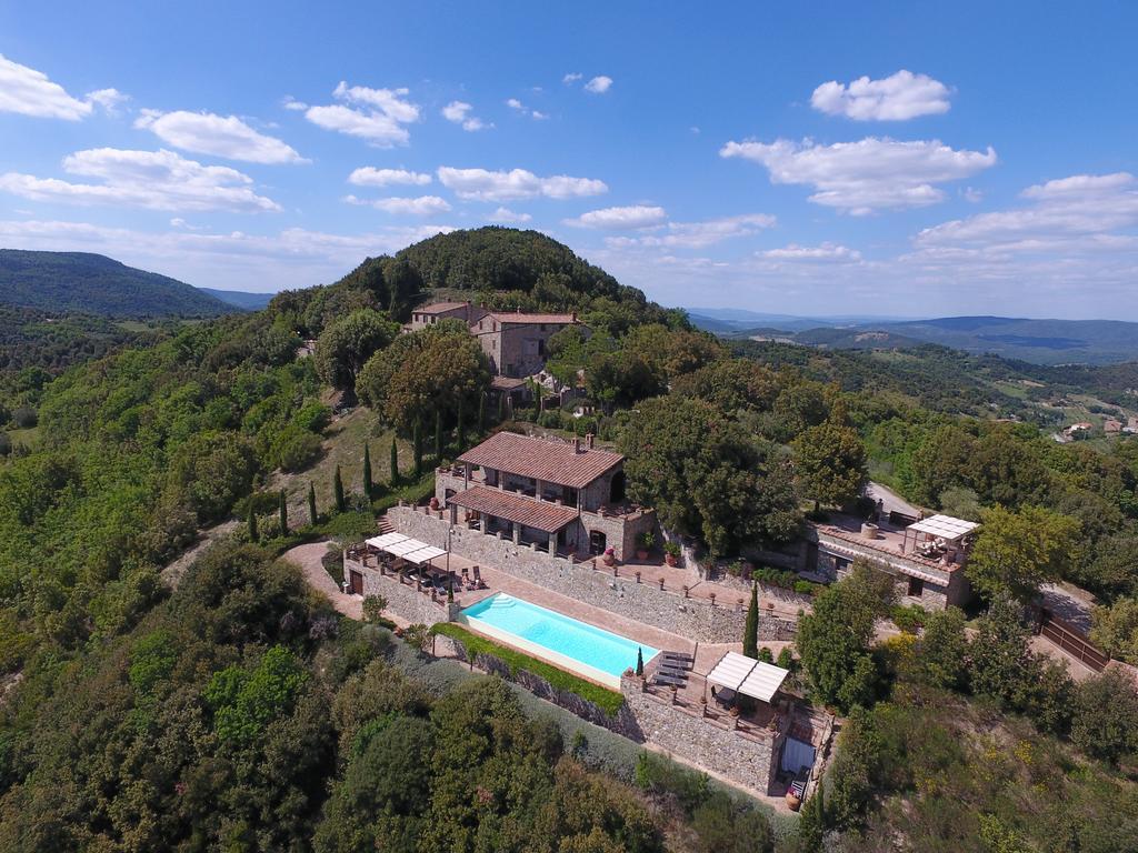 Poggio Alla Rocca ロッカストラーダ エクステリア 写真